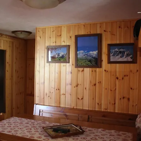 Rustico Lodge *