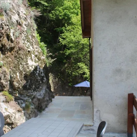 Rustico Lodge